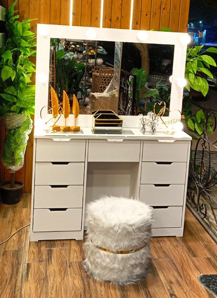 تسريحه الهوانم المضيئة