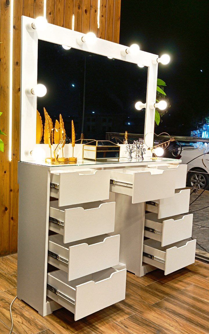 تسريحه الهوانم المضيئة