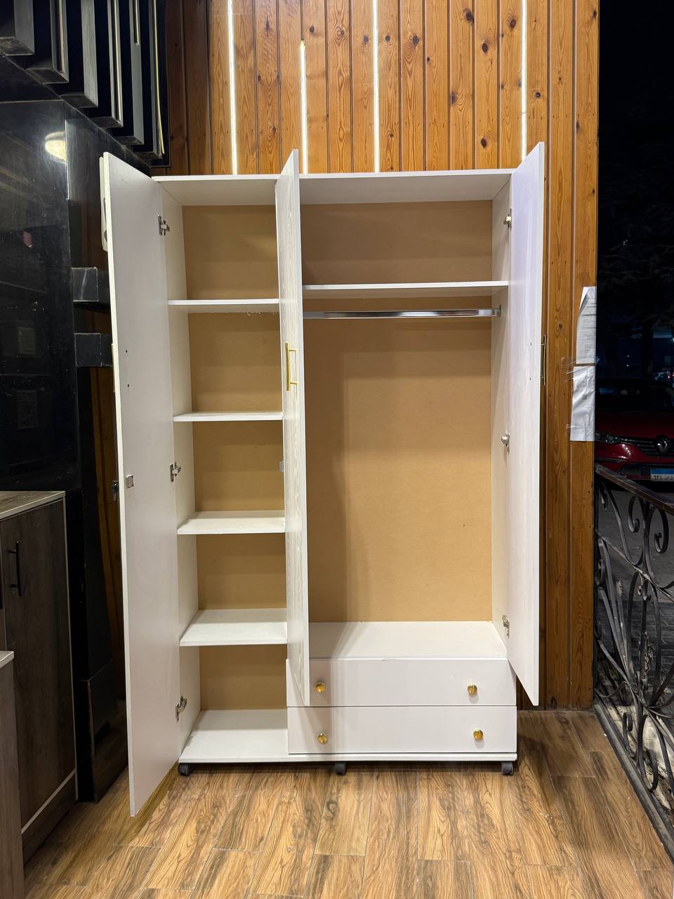 دولاب الفخامة